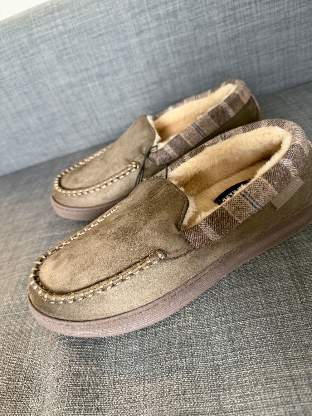 New Cole Haan Mens 7-8 Brown Microsuede Faux Fur Plaid Moc Slippers